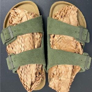 NWOT Birkenstock ARIZONA Thyme (Green)